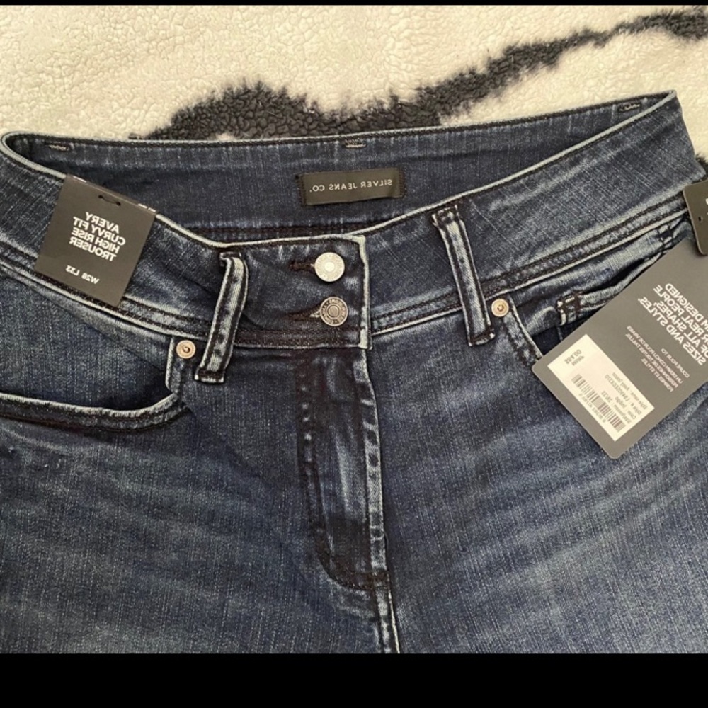 Silver Jean - Picture 5 of 9